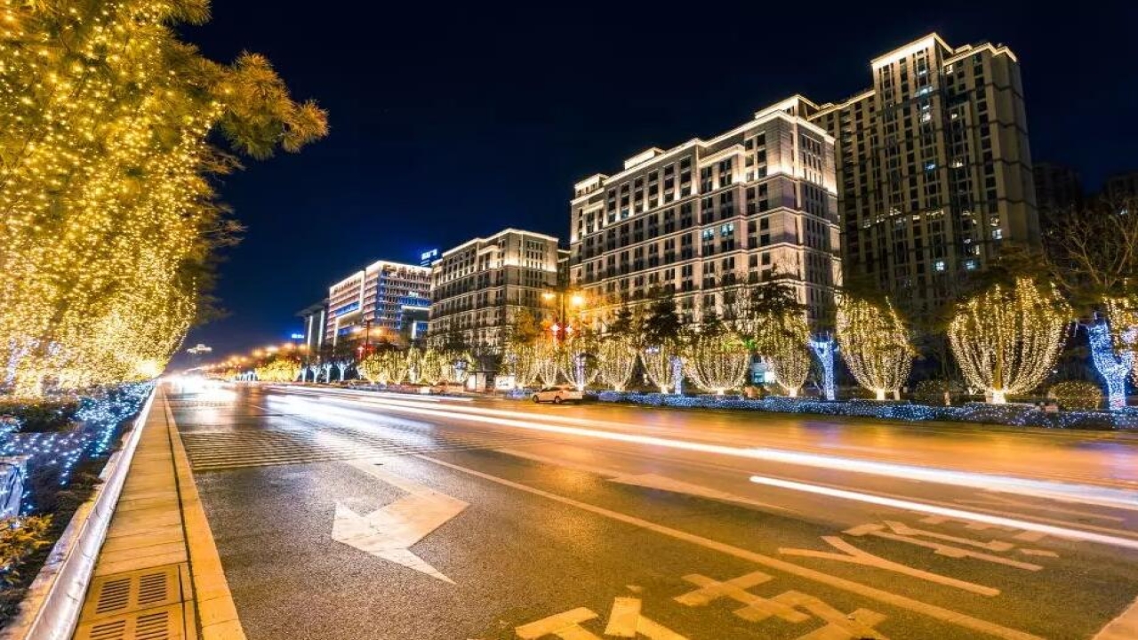 武汉亮化工程与城市发展：探索夜间经济新亮点 